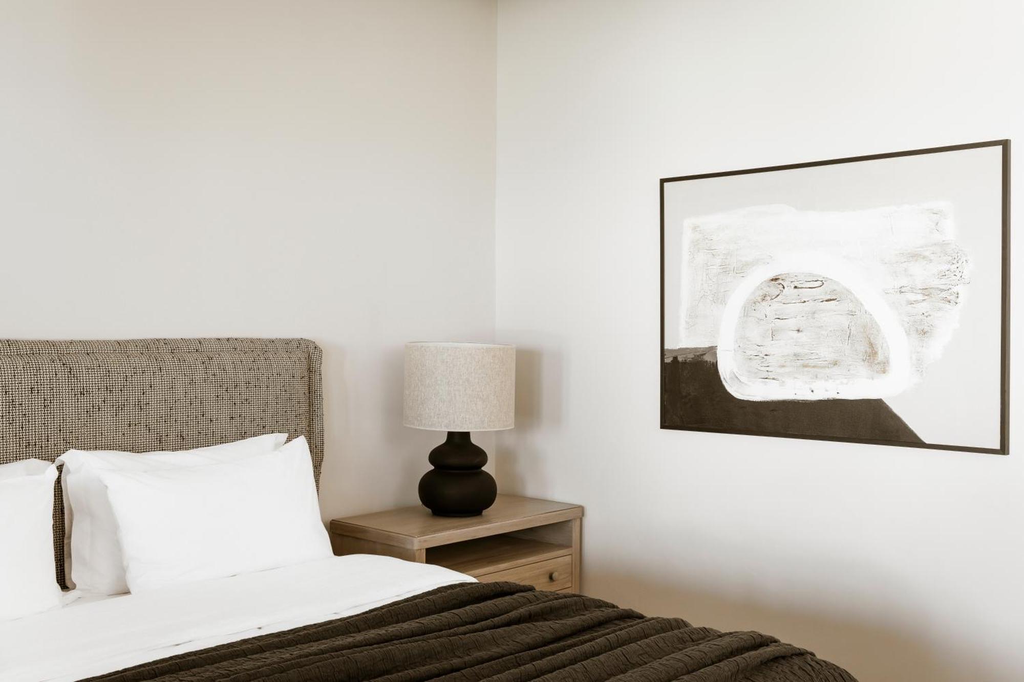 Nero Suites By Nomee Hospitality Group อิเมโรวิยอน ภายนอก รูปภาพ