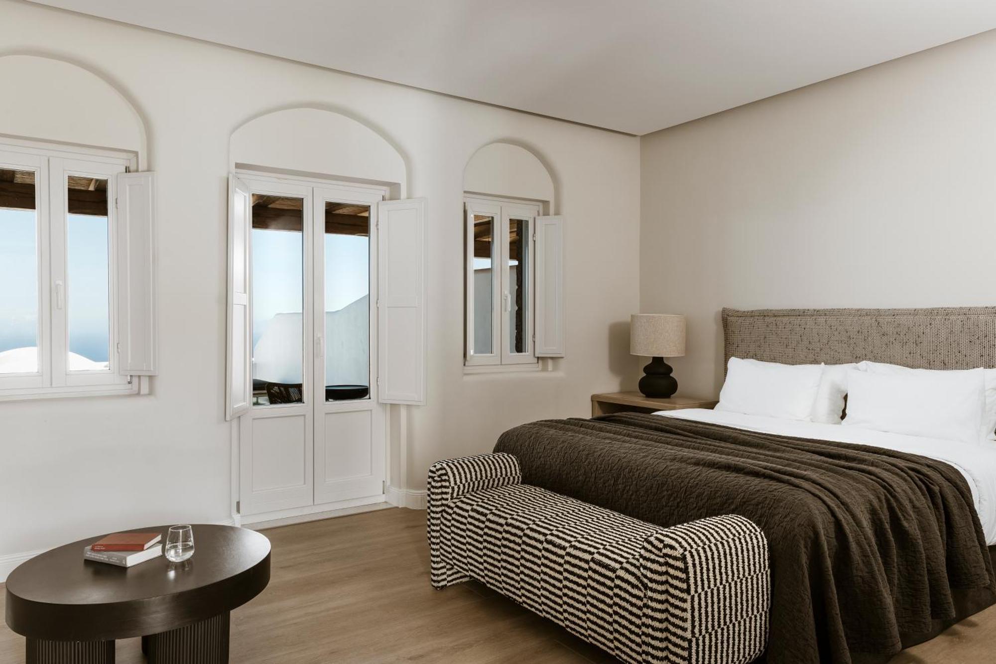 Nero Suites By Nomee Hospitality Group อิเมโรวิยอน ภายนอก รูปภาพ